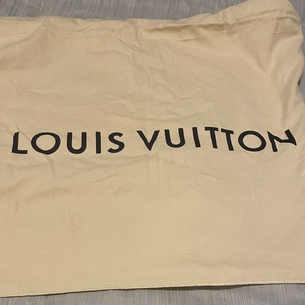 Louis Vuitton Dust Bag, fold over